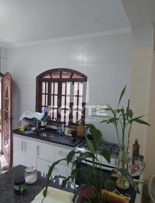 Foto 5 de Casa de Condomínio com 4 quartos à venda, 175m2 em Jardim Rubi, Mogi Das Cruzes - SP