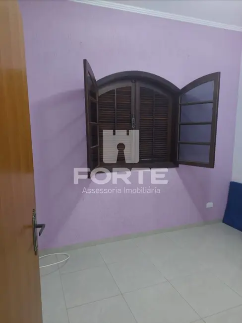 Foto 4 de Casa de Condomínio com 4 quartos à venda, 175m2 em Jardim Rubi, Mogi Das Cruzes - SP