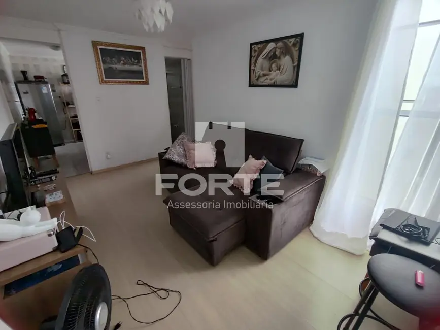 Foto 2 de Apartamento com 2 quartos à venda, 47m2 em Jardim Marica, Mogi Das Cruzes - SP