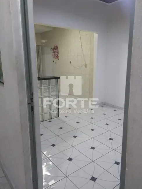 Foto 2 de Casa com 3 quartos à venda, 137m2 em Jardim Layr, Mogi Das Cruzes - SP