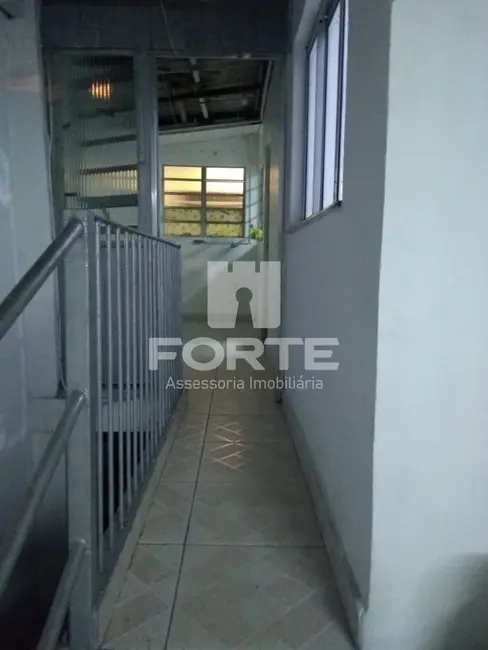 Foto 7 de Casa com 3 quartos à venda, 137m2 em Jardim Layr, Mogi Das Cruzes - SP