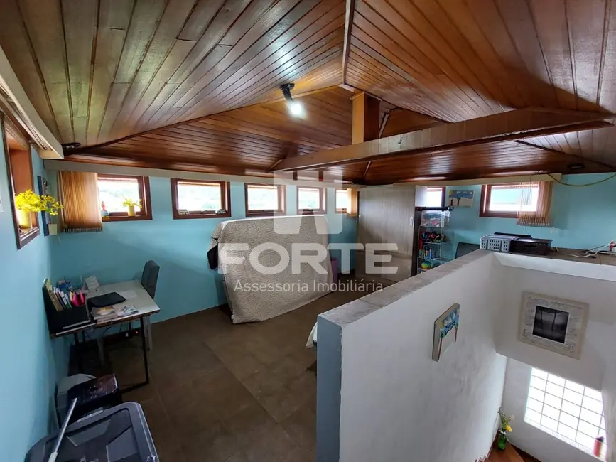 Foto 6 de Casa de Condomínio com 3 quartos à venda, 325m2 em Parque Residencial Itapeti, Mogi Das Cruzes - SP