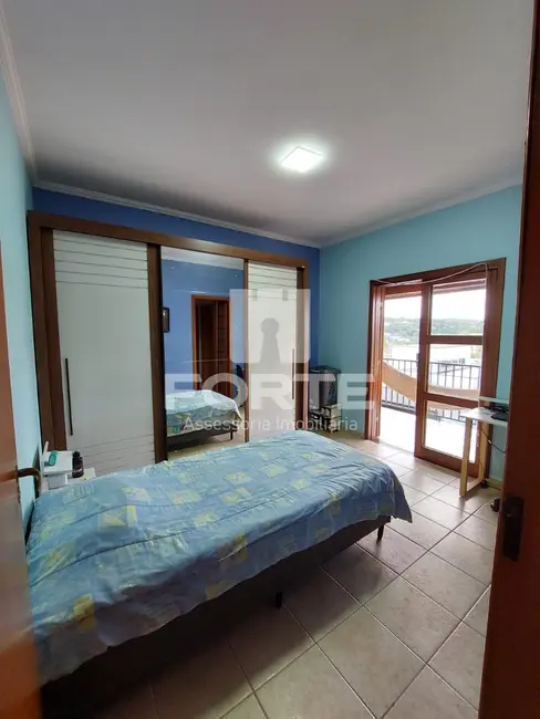 Foto 9 de Casa de Condomínio com 3 quartos à venda, 325m2 em Parque Residencial Itapeti, Mogi Das Cruzes - SP