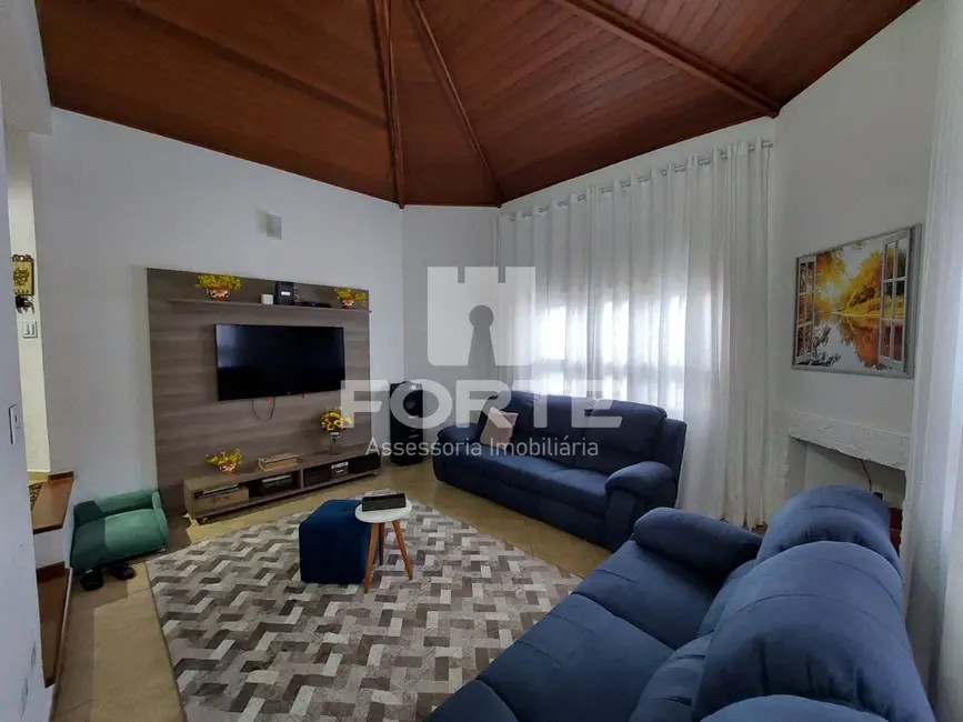 Foto 3 de Casa de Condomínio com 3 quartos à venda, 325m2 em Parque Residencial Itapeti, Mogi Das Cruzes - SP