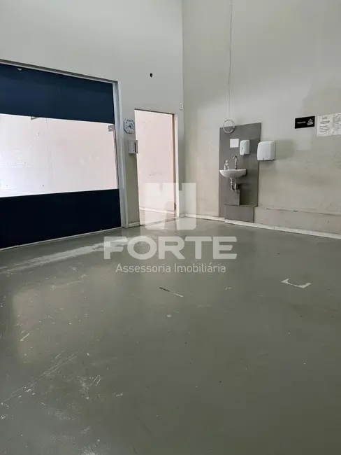 Foto 4 de Loja para alugar, 250m2 em Conjunto Residencial do Bosque, Mogi Das Cruzes - SP