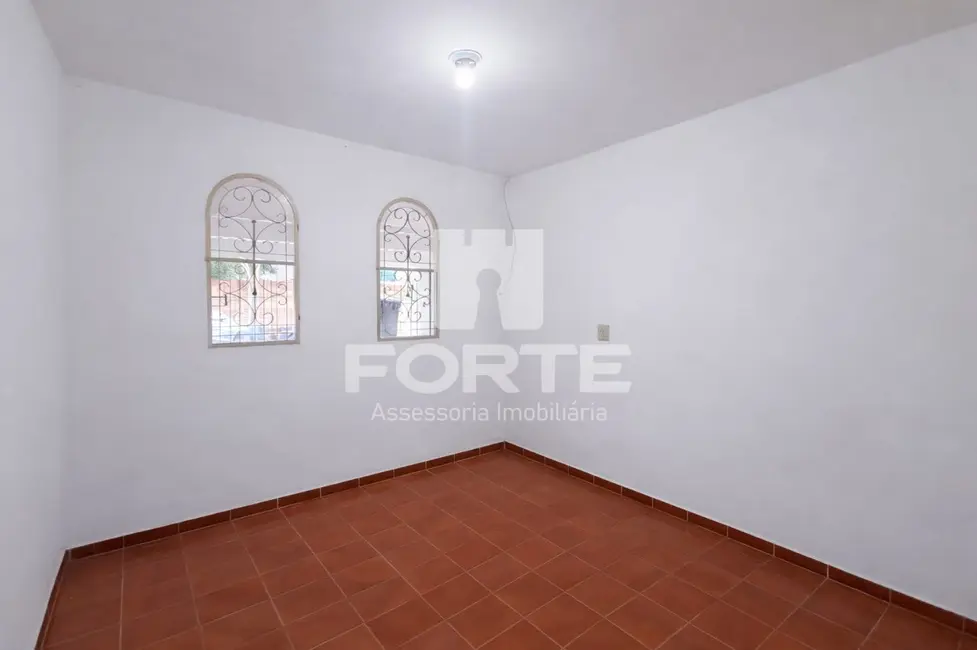 Foto 1 de Casa com 1 quarto para alugar, 60m2 em Jardim Aeroporto III, Mogi Das Cruzes - SP