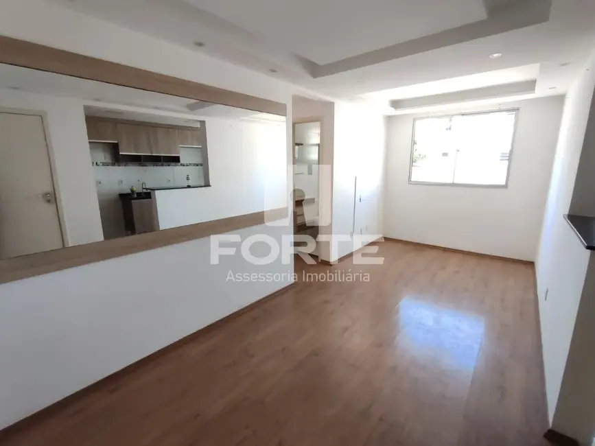 Foto 1 de Apartamento com 2 quartos para alugar, 47m2 em Loteamento Mogilar, Mogi Das Cruzes - SP