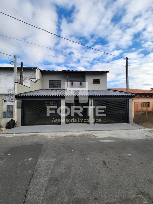 Foto 2 de Casa com 5 quartos à venda, 300m2 em Jardim Marica, Mogi Das Cruzes - SP