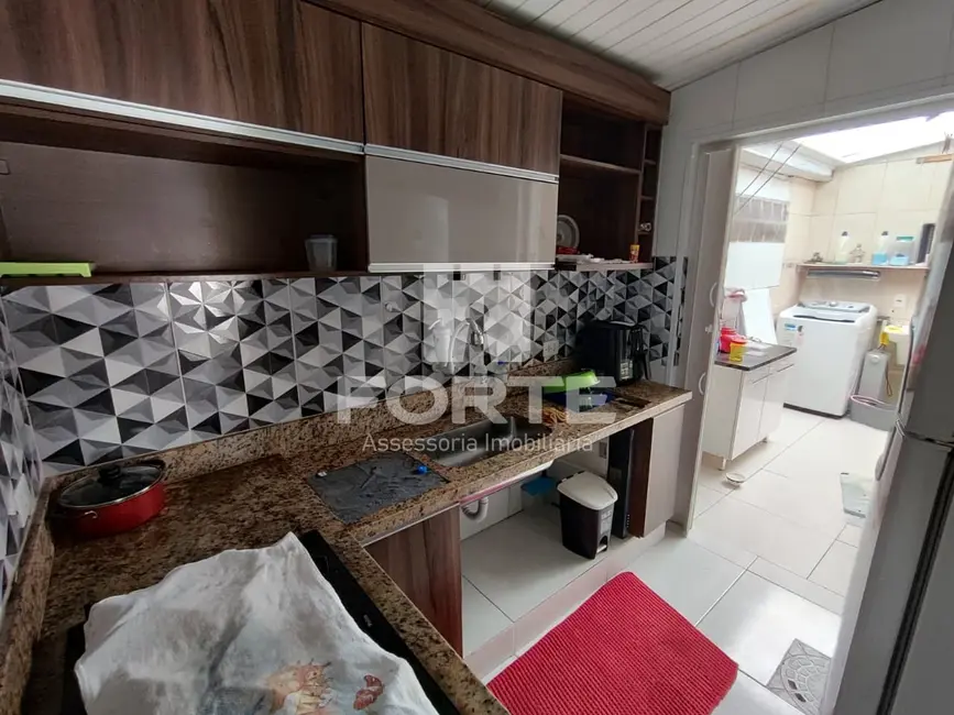 Foto 9 de Casa de Condomínio com 2 quartos à venda, 45m2 em Parque Morumbi, Mogi Das Cruzes - SP