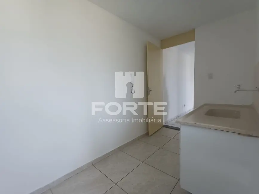 Apartamento com 2 quartos para alugar, 45m2 em Jardim Marica, Mogi Das Cruzes - SP - imagem 2 Foto 2 de Apartamento com 2 quartos para alugar, 45m2 em Jardim Marica, Mogi Das Cruzes - SP