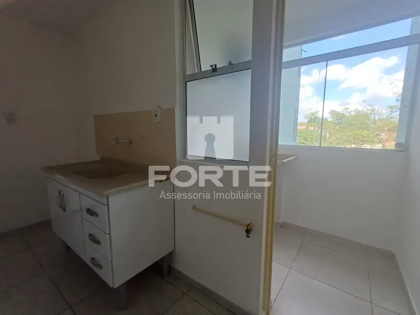 Apartamento com 2 quartos para alugar, 45m2 em Jardim Marica, Mogi Das Cruzes - SP - imagem 3 Foto 3 de Apartamento com 2 quartos para alugar, 45m2 em Jardim Marica, Mogi Das Cruzes - SP