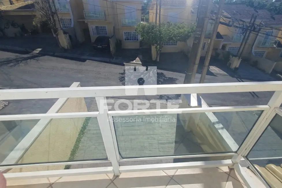 Foto 2 de Casa com 2 quartos à venda, 76m2 em Vila Caputera, Mogi Das Cruzes - SP