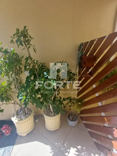 Foto 3 de Casa com 2 quartos à venda, 76m2 em Vila Caputera, Mogi Das Cruzes - SP
