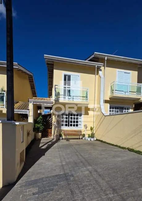 Foto 1 de Casa com 2 quartos à venda, 76m2 em Vila Caputera, Mogi Das Cruzes - SP