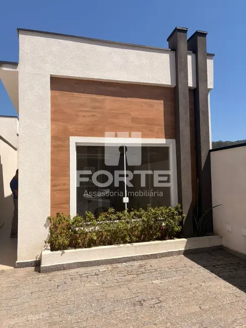 Foto 1 de Casa com 3 quartos à venda, 120m2 em Vila São Paulo, Mogi Das Cruzes - SP