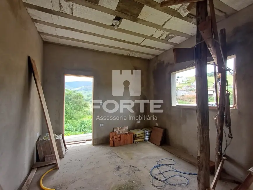 Foto 8 de Casa com 4 quartos à venda, 98m2 em Paraisopolis - MG