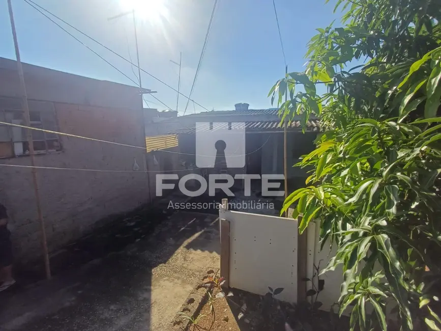Foto 3 de Terreno / Lote à venda, 250m2 em Jardim Esperança, Mogi Das Cruzes - SP