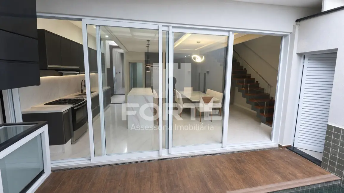 Foto 4 de Casa com 3 quartos para alugar, 299m2 em Mogi Das Cruzes - SP