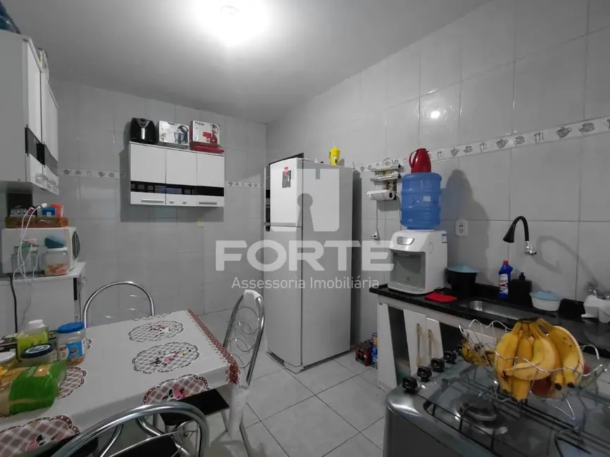 Casa com 2 quartos à venda, 200m2 em Foch II, Pouso Alegre - MG - imagem 5 Foto 5 de Casa com 2 quartos à venda, 200m2 em Foch II, Pouso Alegre - MG