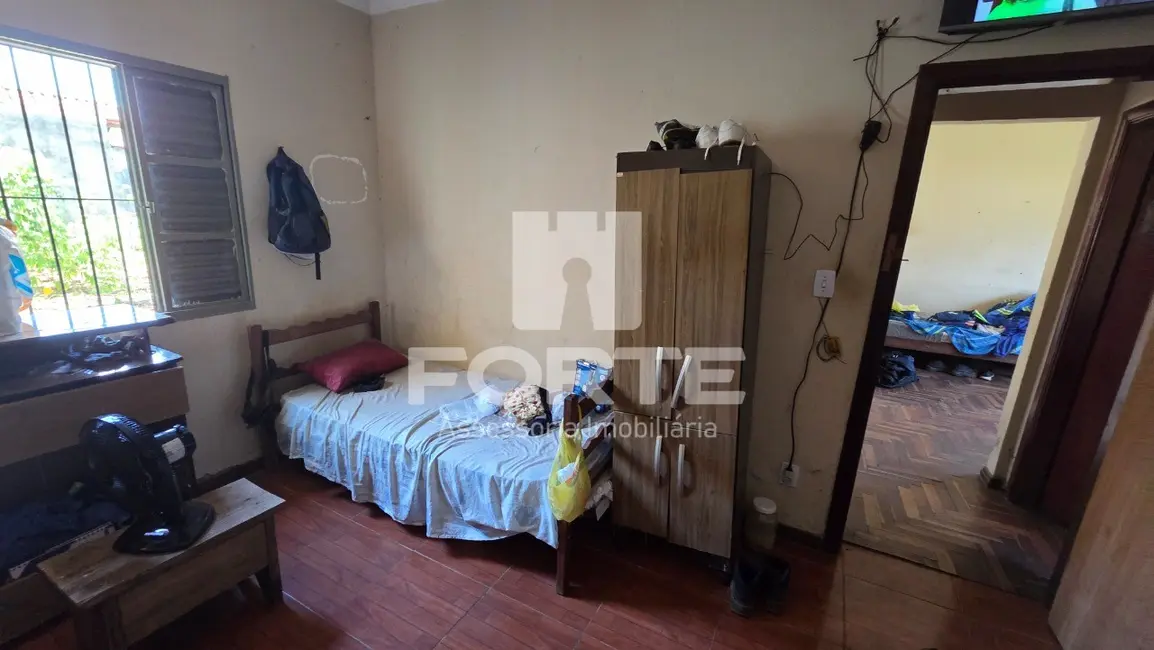Foto 9 de Casa com 2 quartos à venda, 550m2 em Francisca Augusta Rios, Pouso Alegre - MG