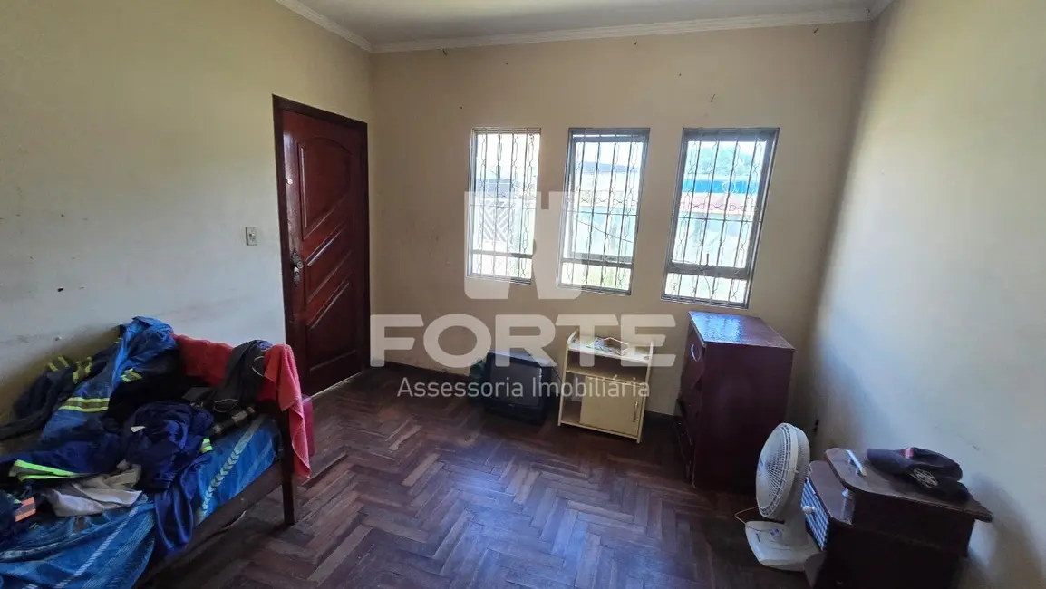 Foto 6 de Casa com 2 quartos à venda, 550m2 em Francisca Augusta Rios, Pouso Alegre - MG
