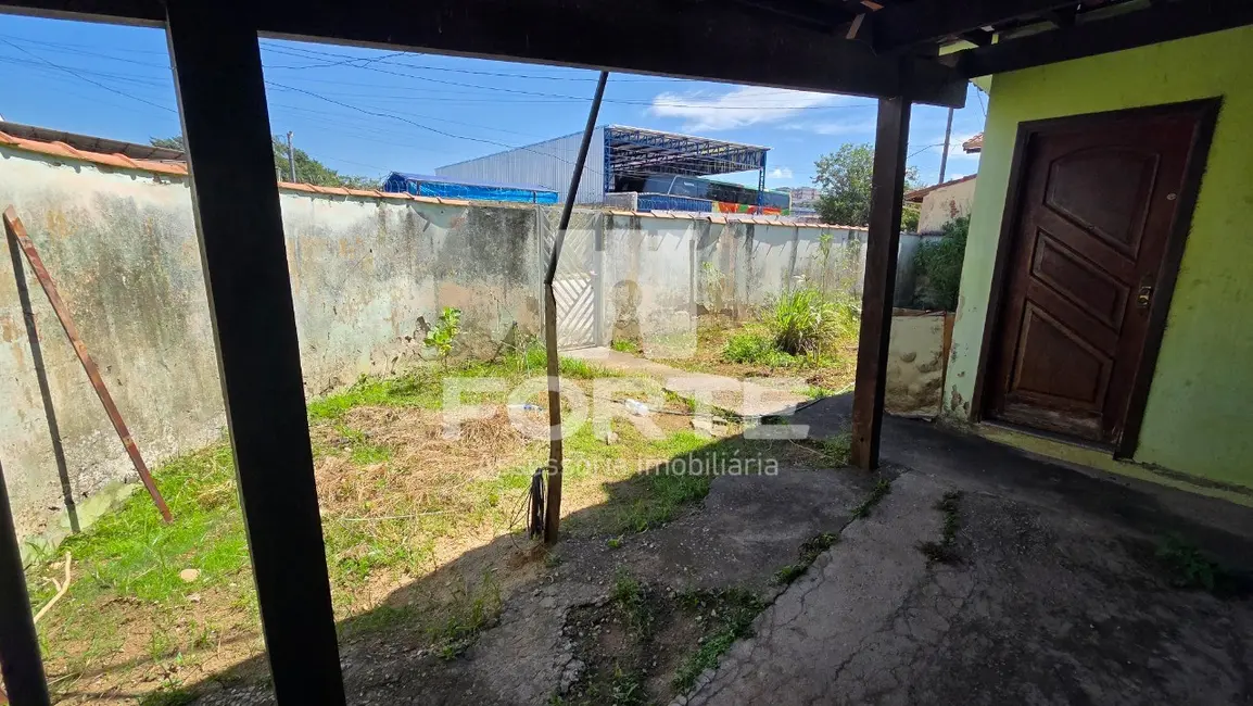 Foto 5 de Casa com 2 quartos à venda, 550m2 em Francisca Augusta Rios, Pouso Alegre - MG