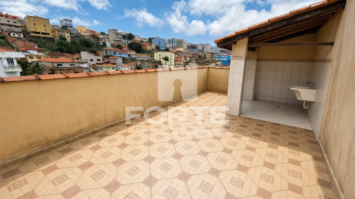Foto 9 de Casa com 2 quartos à venda, 115m2 em Centro, Paraisopolis - MG