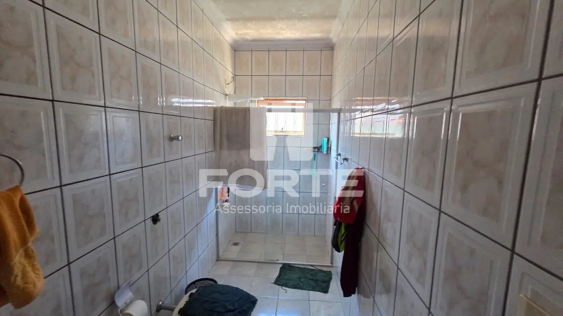 Foto 4 de Casa com 3 quartos à venda, 200m2 em Jardim Olímpico, Pouso Alegre - MG