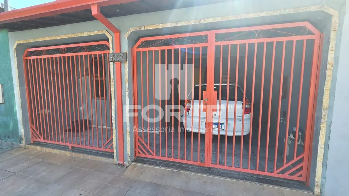 Foto 1 de Casa com 3 quartos à venda, 200m2 em Jardim Olímpico, Pouso Alegre - MG