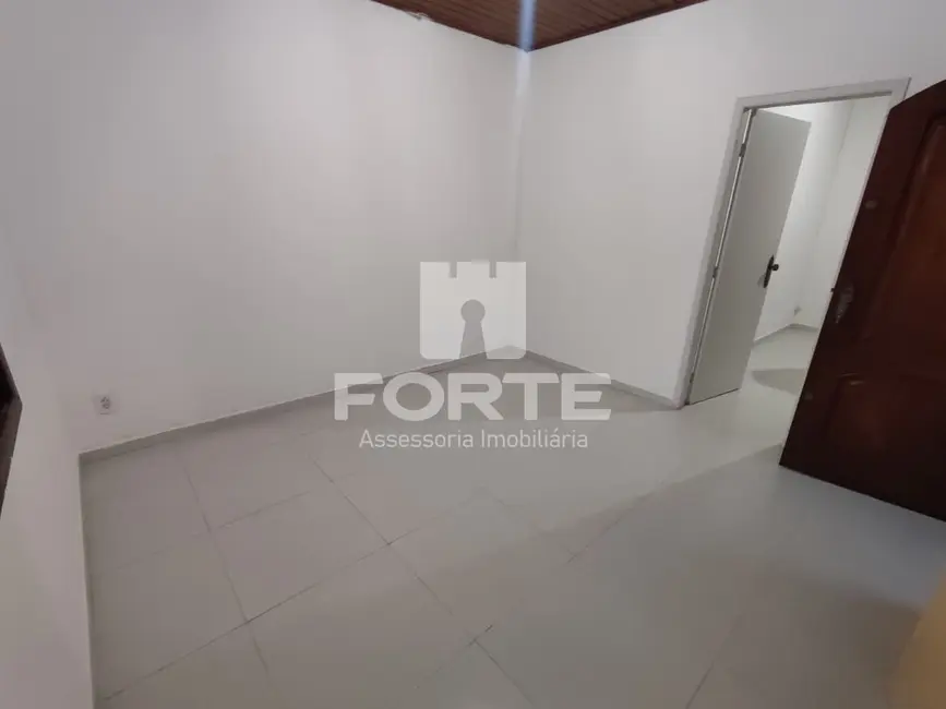 Sala Comercial para alugar, 25m2 em Centro, Mogi Das Cruzes - SP - imagem 3 Foto 3 de Sala Comercial para alugar, 25m2 em Centro, Mogi Das Cruzes - SP