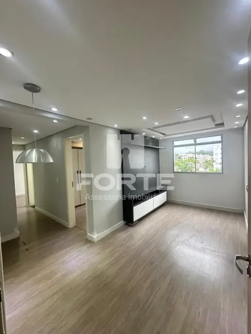 Foto 2 de Apartamento com 2 quartos à venda, 48m2 em Vila Mogilar, Mogi Das Cruzes - SP