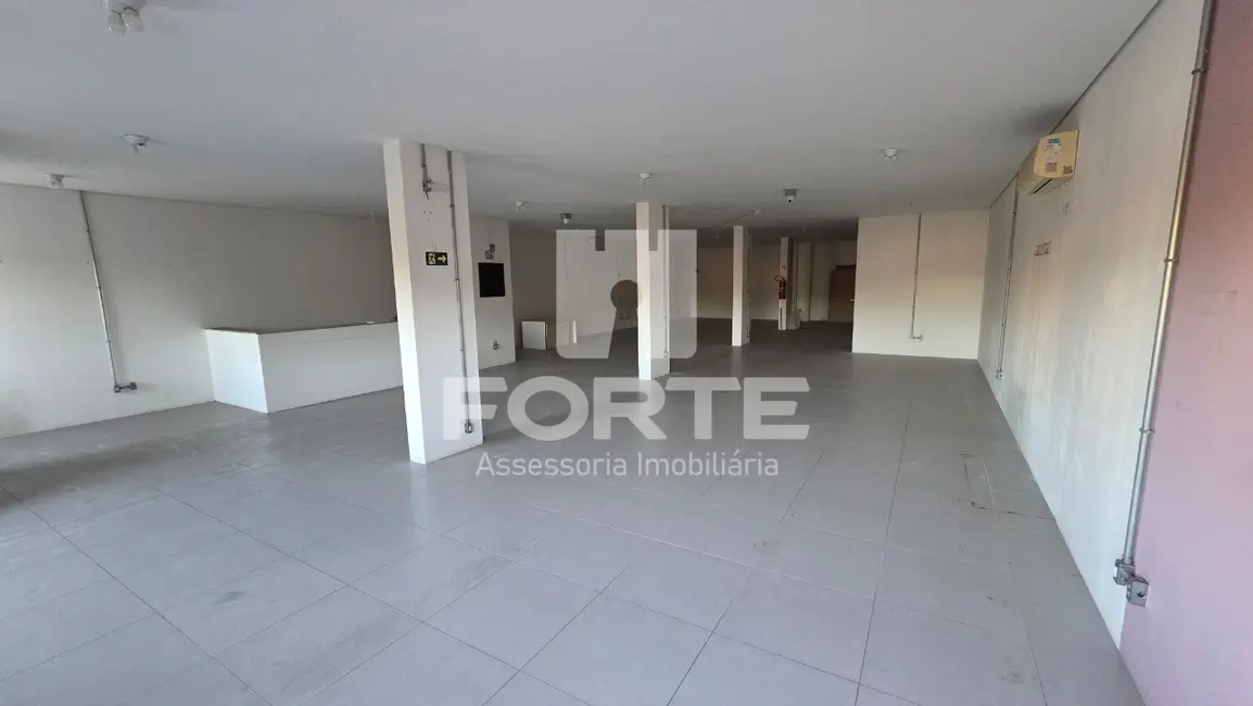 Sala Comercial para alugar, 200m2 em Vila Mogilar, Mogi Das Cruzes - SP - imagem 9 Foto 9 de Sala Comercial para alugar, 200m2 em Vila Mogilar, Mogi Das Cruzes - SP