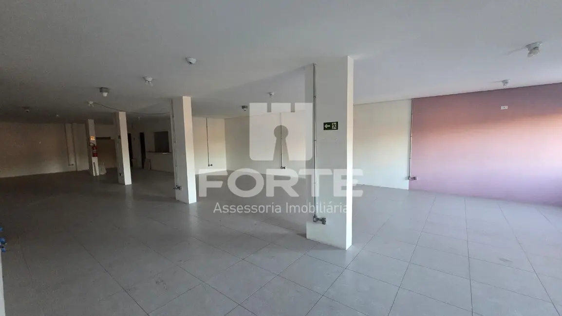 Sala Comercial para alugar, 200m2 em Vila Mogilar, Mogi Das Cruzes - SP - imagem 1 Foto 1 de Sala Comercial para alugar, 200m2 em Vila Mogilar, Mogi Das Cruzes - SP