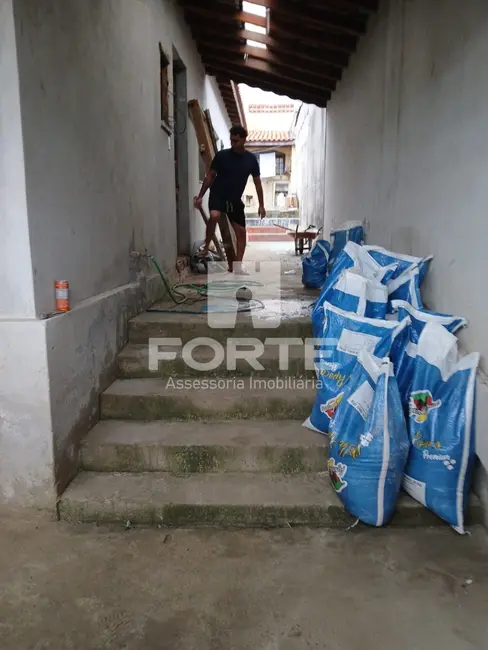 Casa com 3 quartos à venda, 108m2 em Centro, Mogi Das Cruzes - SP - imagem 9 Foto 9 de Casa com 3 quartos à venda, 108m2 em Centro, Mogi Das Cruzes - SP