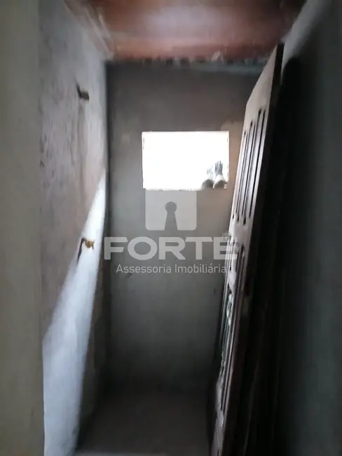 Casa com 3 quartos à venda, 108m2 em Centro, Mogi Das Cruzes - SP - imagem 5 Foto 5 de Casa com 3 quartos à venda, 108m2 em Centro, Mogi Das Cruzes - SP