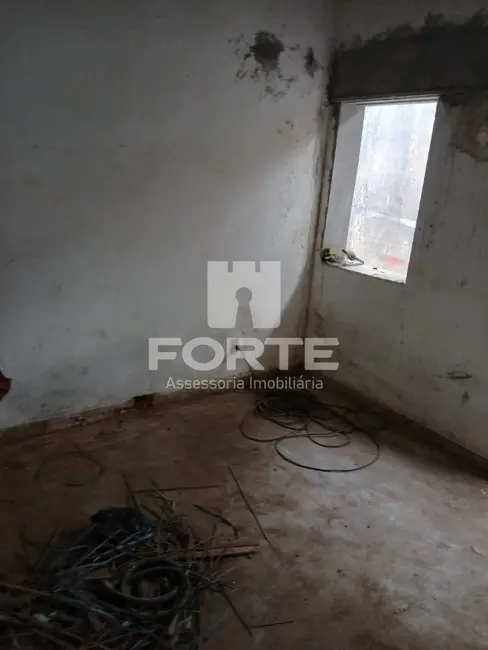 Casa com 3 quartos à venda, 108m2 em Centro, Mogi Das Cruzes - SP - imagem 3 Foto 3 de Casa com 3 quartos à venda, 108m2 em Centro, Mogi Das Cruzes - SP