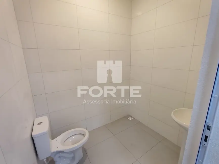 Armazém / Galpão para alugar, 350m2 em Jardim Santa Inês, Suzano - SP - imagem 8 Foto 8 de Armazém / Galpão para alugar, 350m2 em Jardim Santa Inês, Suzano - SP