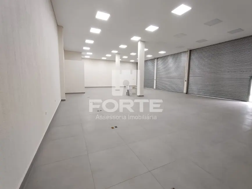 Armazém / Galpão para alugar, 350m2 em Jardim Santa Inês, Suzano - SP - imagem 3 Foto 3 de Armazém / Galpão para alugar, 350m2 em Jardim Santa Inês, Suzano - SP