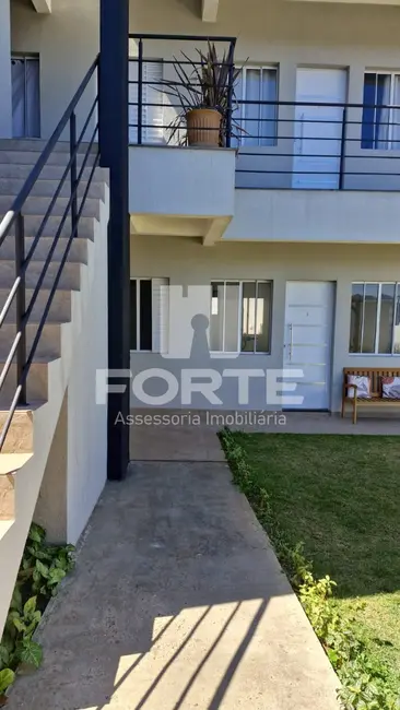 Foto 2 de Casa com 2 quartos para alugar, 47m2 em Vila São Paulo, Mogi Das Cruzes - SP