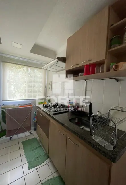 Apartamento com 2 quartos à venda, 47m2 em Conjunto Residencial do Bosque, Mogi Das Cruzes - SP - imagem 4 Foto 4 de Apartamento com 2 quartos à venda, 47m2 em Conjunto Residencial do Bosque, Mogi Das Cruzes - SP