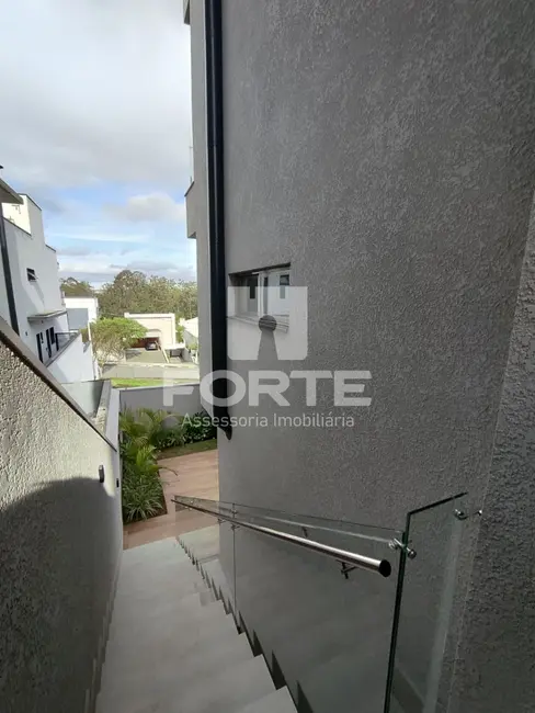 Casa de Condomínio com 3 quartos à venda, 350m2 em Fazenda Rodeio, Mogi Das Cruzes - SP - imagem 5 Foto 5 de Casa de Condomínio com 3 quartos à venda, 350m2 em Fazenda Rodeio, Mogi Das Cruzes - SP