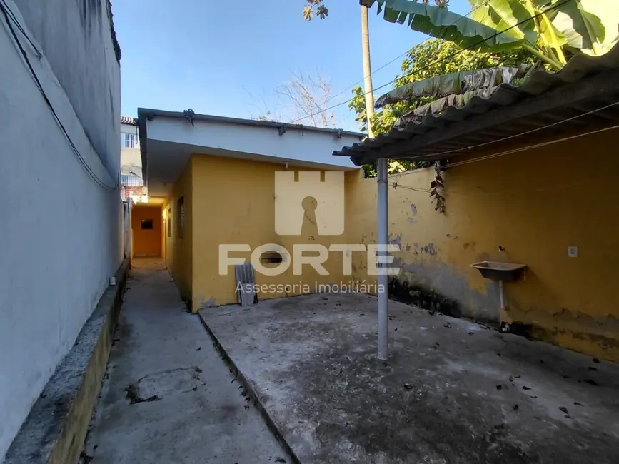 Casa com 2 quartos para alugar, 70m2 em Vila Brasileira, Mogi Das Cruzes - SP - imagem 5 Foto 5 de Casa com 2 quartos para alugar, 70m2 em Vila Brasileira, Mogi Das Cruzes - SP