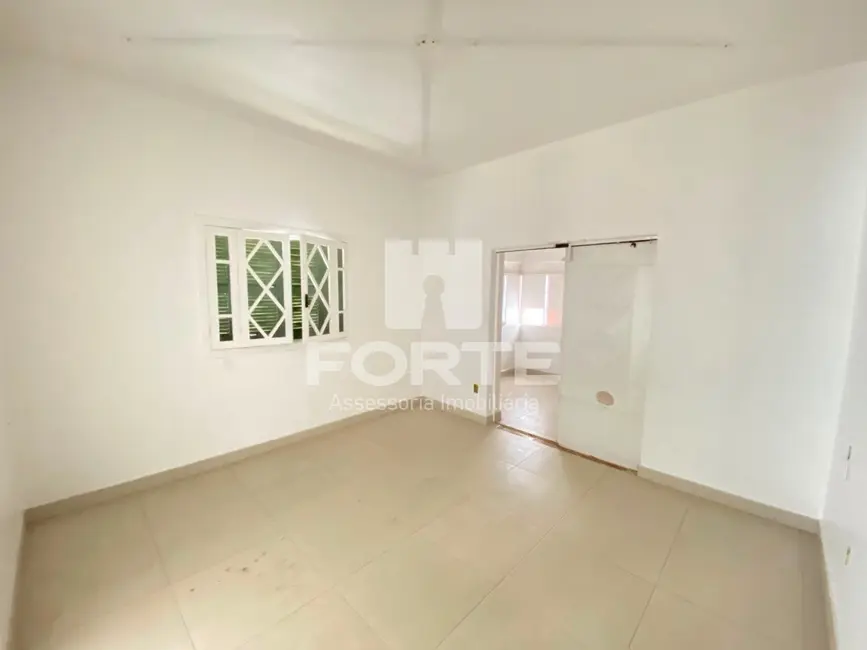 Sala Comercial à venda e para alugar, 515m2 em Centro, Mogi Das Cruzes - SP - imagem 2 Foto 2 de Sala Comercial à venda e para alugar, 515m2 em Centro, Mogi Das Cruzes - SP