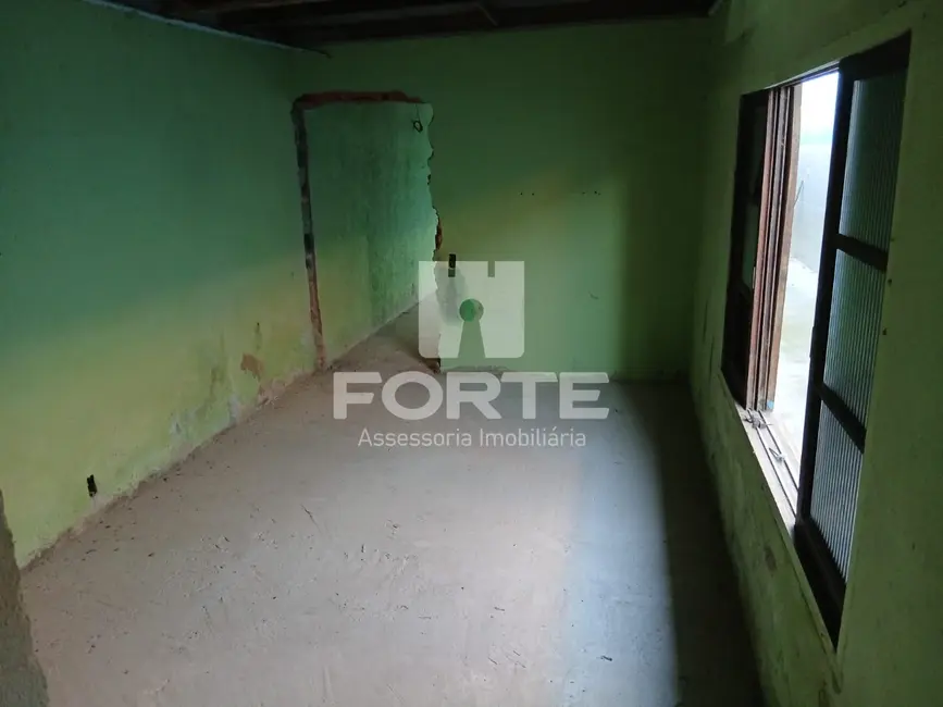 Foto 6 de Casa com 1 quarto à venda, 150m2 em Jardim Santos Dumont III, Mogi Das Cruzes - SP