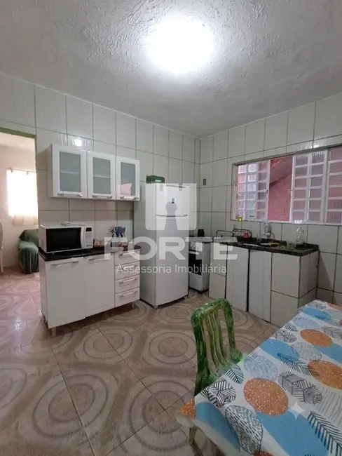 Foto 4 de Casa com 4 quartos à venda, 167m2 em Parque Residencial Itapeti, Mogi Das Cruzes - SP