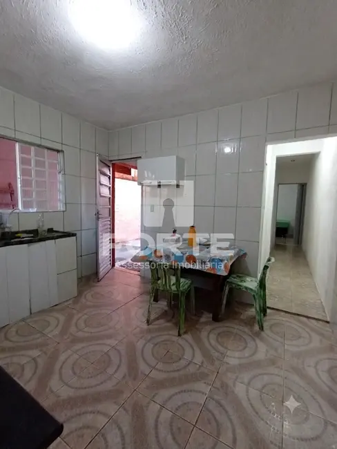 Foto 8 de Casa com 4 quartos à venda, 167m2 em Parque Residencial Itapeti, Mogi Das Cruzes - SP