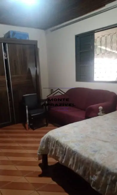 Foto 6 de Chácara com 6 quartos à venda, 5500m2 em Jardim Três Américas, Suzano - SP