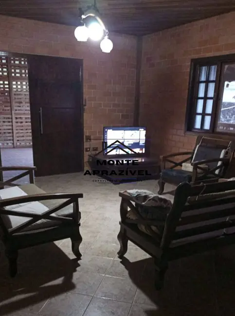 Foto 9 de Chácara com 2 quartos à venda e para alugar, 2530m2 em Santa Isabel - SP