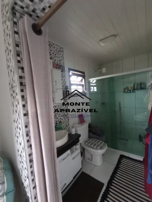 Foto 2 de Chácara com 4 quartos à venda e para alugar, 1200m2 em Mogi Das Cruzes - SP