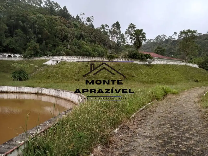 Sítio / Rancho com 5 quartos à venda em Quinta Divisão, Suzano - SP - imagem 3 Foto 3 de Sítio / Rancho com 5 quartos à venda em Quinta Divisão, Suzano - SP